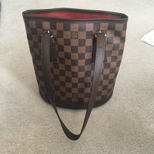 Louis Vuitton Damier Bucket Bag